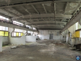 Spatiu industrial de inchiriat, zona Sud, 404.34 mp