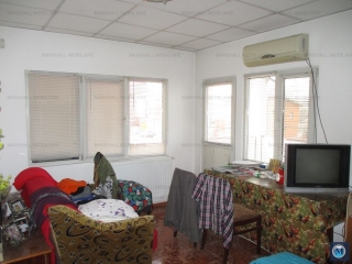 Vila cu 3 camere de vanzare, zona Cantacuzino, 150 mp
