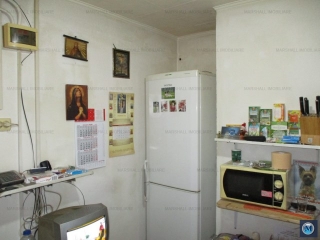 Vila cu 3 camere de vanzare, zona Cantacuzino, 150 mp