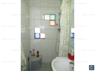 Vila cu 3 camere de vanzare, zona Cantacuzino, 150 mp