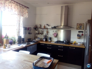 Vila cu 6 camere de vanzare in Lipanesti, 257.71 mp