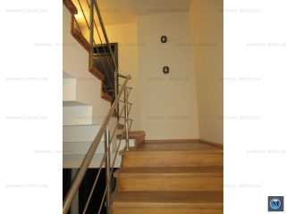 Vila cu 5 camere de inchiriat, zona Nord, 300 mp