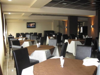 Hotel / Pensiune de vanzare in Valea Calugareasca, 1700 mp