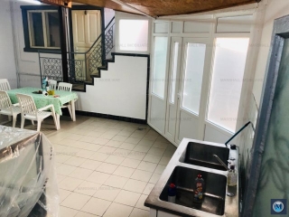 Spatiu industrial de vanzare, zona Bereasca, 200 mp