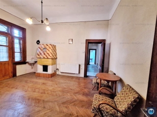 Casa cu 6 camere de vanzare, zona Ultracentral, 168 mp