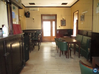 Hotel / Pensiune de vanzare, zona Central, 830 mp