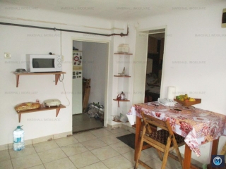Vila cu 6 camere de vanzare, zona Traian, 145 mp