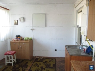 Vila cu 7 camere de vanzare, zona Ultracentral, 146.08 mp