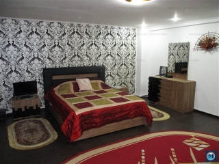 Casa cu 4 camere de vanzare, zona Transilvaniei, 170 mp