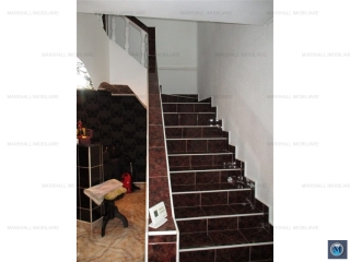 Casa cu 4 camere de vanzare, zona Transilvaniei, 170 mp