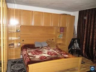 Vila cu 7 camere de vanzare, zona Bereasca, 350 mp