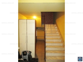 Vila cu 7 camere de vanzare, zona P-ta Mihai Viteazu, 323.55 mp