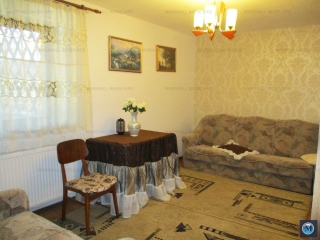 Vila cu 5 camere de vanzare in Strejnicu, 268 mp