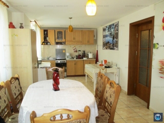 Vila cu 5 camere de vanzare in Strejnicu, 268 mp