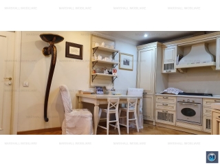 Vila cu 6 camere de vanzare, zona Ultracentral, 380 mp