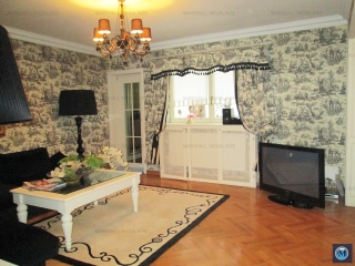 Vila cu 6 camere de vanzare, zona Ultracentral, 380 mp
