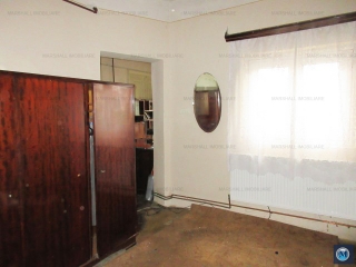 Casa cu 5 camere de vanzare, zona Central, 147.83 mp
