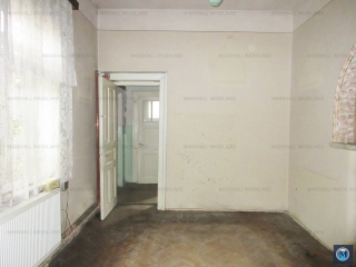 Casa cu 5 camere de vanzare, zona Central, 147.83 mp