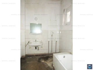 Casa cu 5 camere de vanzare, zona Central, 147.83 mp