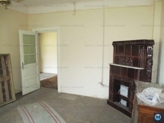 Casa cu 4 camere de vanzare, zona Transilvaniei, 141.52 mp