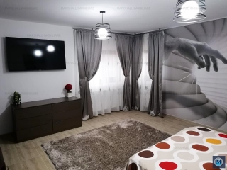 Vila cu 4 camere de vanzare in Strejnicu, 261.3 mp