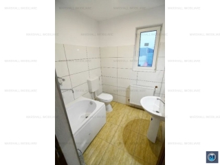 Vila cu 5 camere de vanzare, zona Postei - Bucov, 142 mp