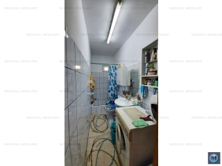 Casa cu 4 camere de vanzare, zona Central, 91.43 mp