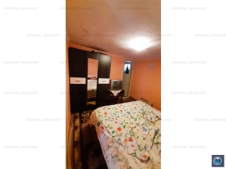 Casa cu 4 camere de vanzare, zona Central, 91.43 mp