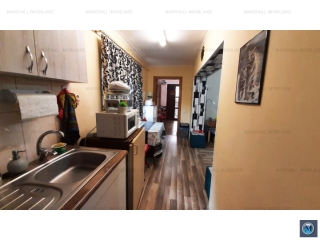Casa cu 4 camere de vanzare, zona Central, 91.43 mp