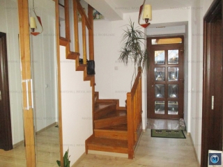 Vila cu 6 camere de vanzare, zona Eroilor, 185 mp