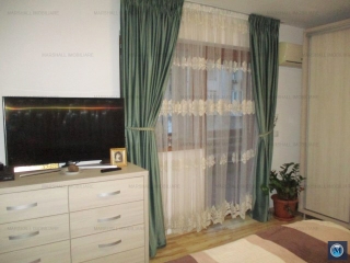 Vila cu 6 camere de vanzare, zona Eroilor, 185 mp