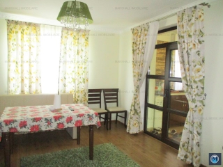 Casa cu 8 camere de vanzare in Strejnicu, 315 mp