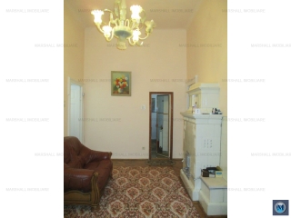 Casa cu 6 camere de vanzare, zona Ultracentral, 270 mp