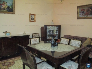 Casa cu 6 camere de vanzare, zona Ultracentral, 270 mp