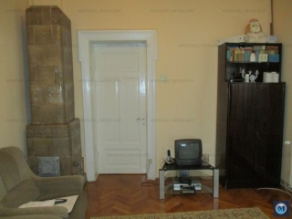 Casa cu 6 camere de vanzare, zona Ultracentral, 270 mp