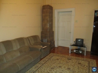 Casa cu 6 camere de vanzare, zona Ultracentral, 270 mp