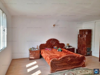Vila cu 6 camere de vanzare, zona Sud, 199.3 mp