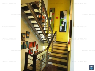 Vila cu 4 camere de vanzare, zona Ultracentral, 332 mp