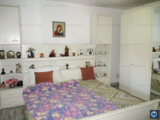Vila cu 7 camere de vanzare, zona Exterior Vest, 371 mp