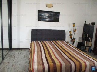Vila cu 7 camere de vanzare, zona Exterior Vest, 371 mp