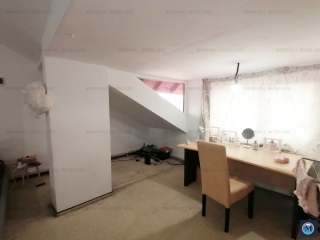 Vila cu 4 camere de vanzare, zona Marasesti, 150 mp