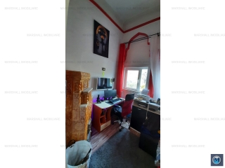 Vila cu 10 camere de vanzare, zona Central, 283.85 mp