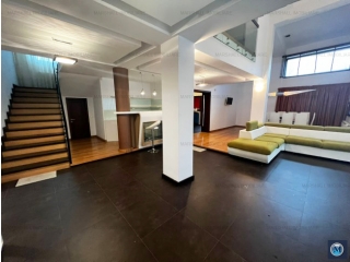 Vila cu 7 camere de vanzare in Paulesti, 372.65 mp