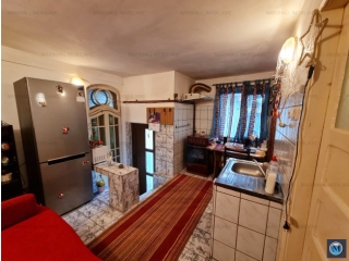 Casa cu 2 camere de vanzare, zona Central, 70 mp