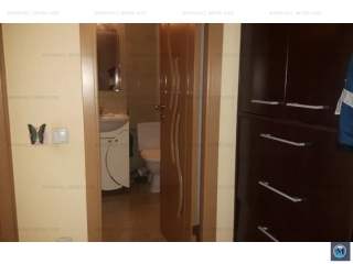 Apartament 3 camere de vanzare, zona Ultracentral, 68 mp