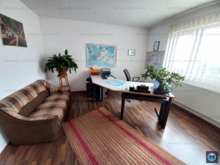 Vila cu 10 camere de vanzare in Banesti, 250 mp