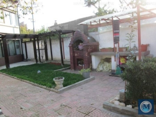Vila cu 7 camere de vanzare, zona Republicii, 360 mp