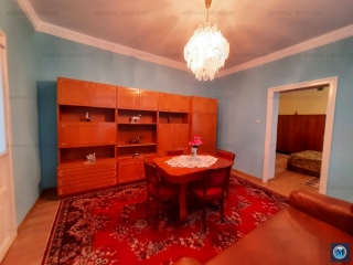 Casa cu 7 camere de vanzare in Baicoi, 265 mp