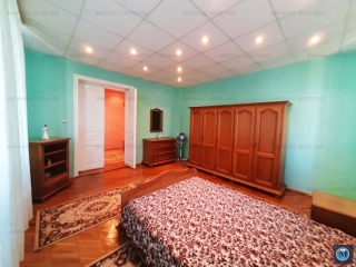 Casa cu 7 camere de vanzare in Baicoi, 265 mp