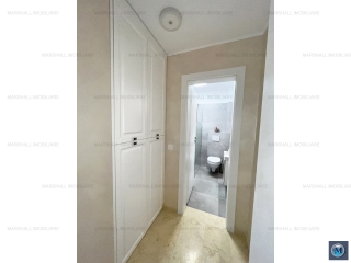 Vila cu 4 camere de vanzare, zona Albert, 150 mp